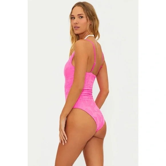 Beach Riot Athena One Piece Strawberry Stand Terry - Picture 3 of 4